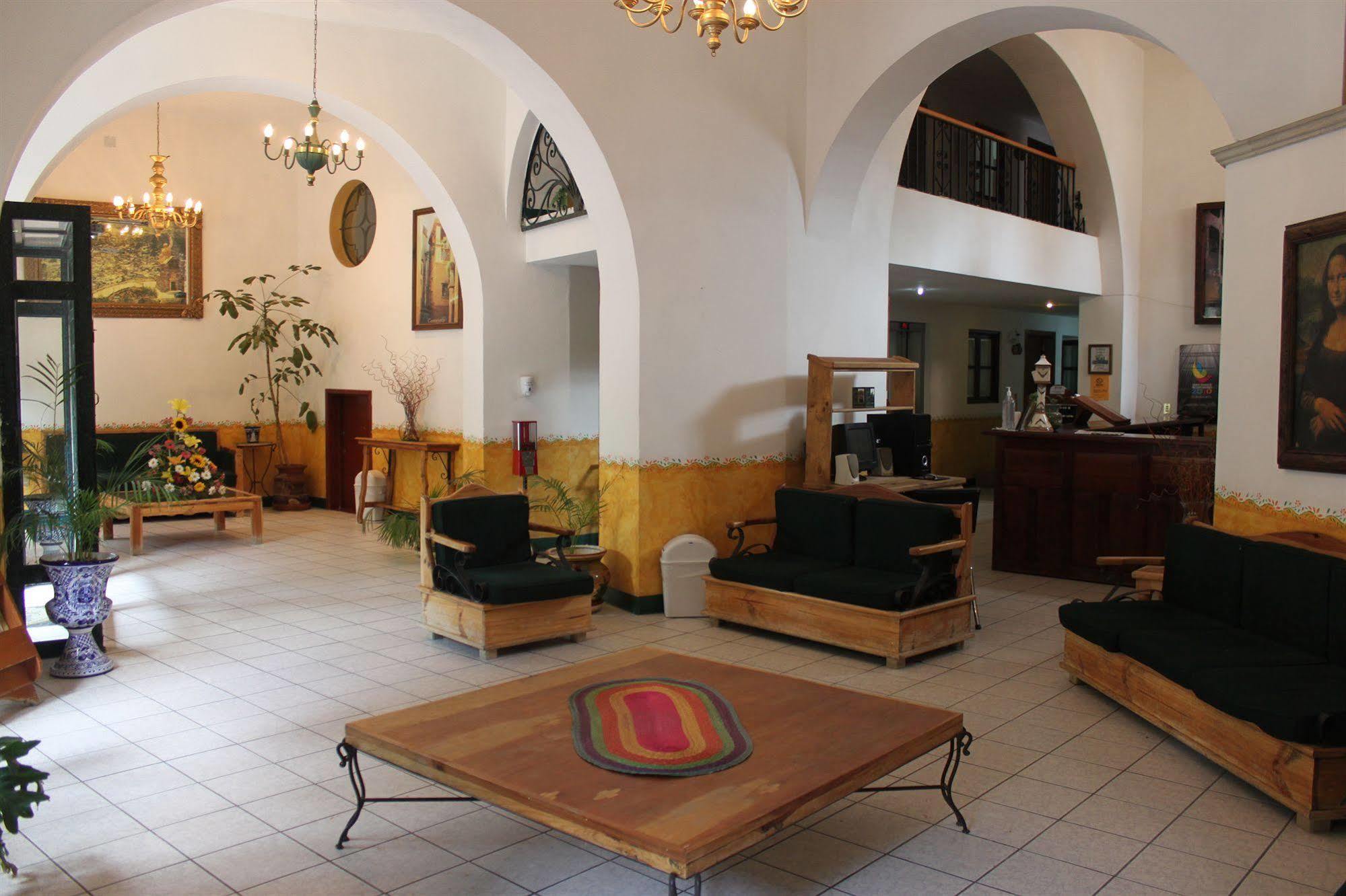Hotel Mansion Del Cantador Guanajuato Bagian luar foto